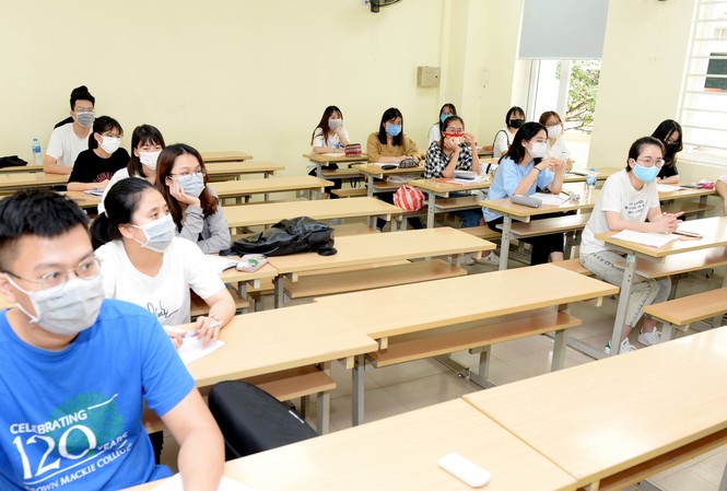 Liên tiếp ca mắc COVID-19 ở Đà Nẵng, các đại học tái khởi động 'hàng rào' chống dịch Liên tiếp ca mắc COVID-19 ở Đà Nẵng, các đại học tái khởi động 'hàng rào' chống dịch