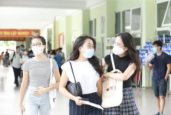Bộ Giáo dục thống kê nhanh: Trên 96,3% thí sinh đến làm thủ tục dự thi Bộ Giáo dục thống kê nhanh: Trên 96,3% thí sinh đến làm thủ tục dự thi