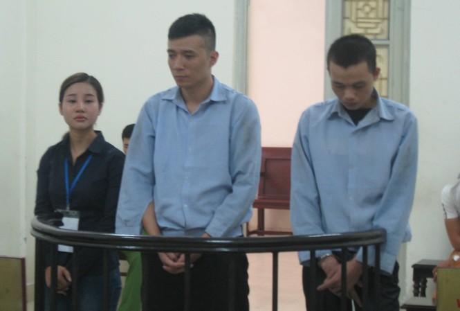 Nữ tiếp viên bị 'má mì' ép nhận nợ vì không chiều khách Các bị cáo tại tòa phúc thẩm.