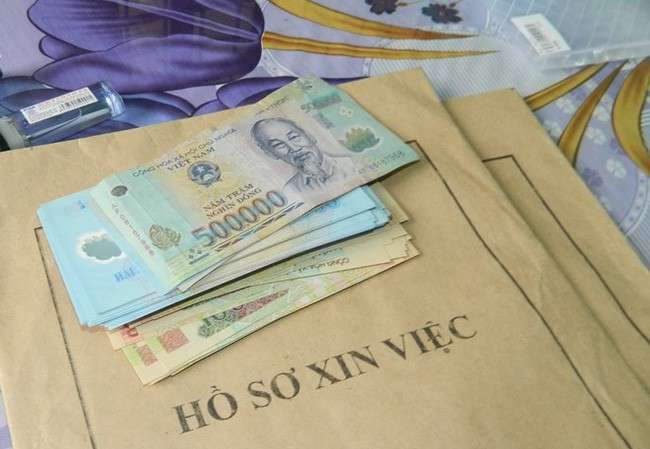Nhân viên Bộ Giáo dục 'dỏm' lừa đảo hơn 2 tỷ đồng Ảnh minh họa.