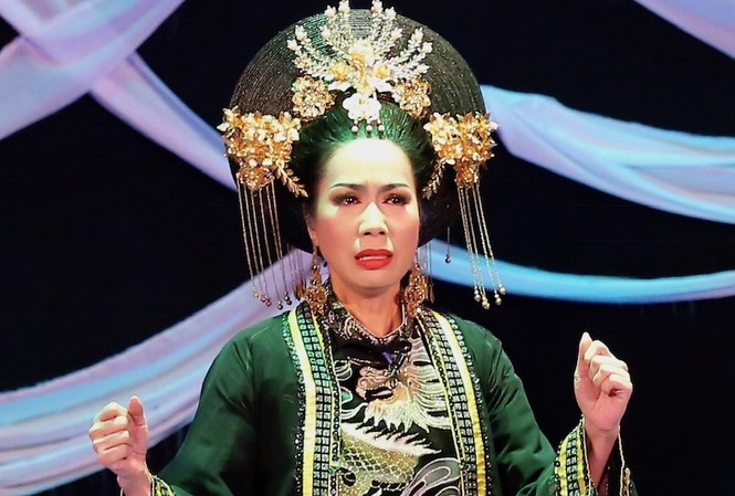 Trịnh Kim Chi được khen ngợi khi vào vai Thái Hậu Dương Vân Nga Trịnh Kim Chi được khen ngợi khi vào vai Thái Hậu Dương Vân Nga