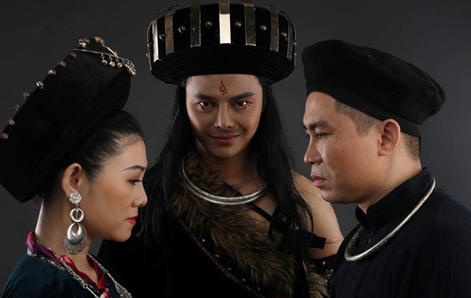 Giải Mai Vàng 2019 lại gọi tên Lâm Vỹ Dạ Võ Minh Lâm (Giữa) trong vở Chuyện tình Khâu Vai