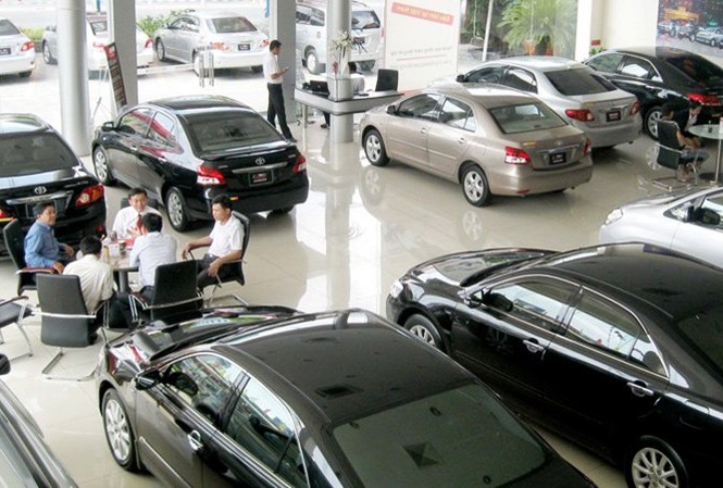 Ô tô lắp ráp sụt giảm mạnh, xe Thái tiếp tục 'bành trướng' Ô tô lắp ráp sụt giảm mạnh, xe Thái tiếp tục 'bành trướng'