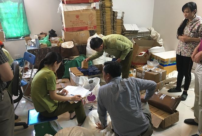 Không tỉnh táo lựa chọn phần mềm, nhà thuốc “tiền mất tật mang” Tình trạng buôn bán thuốc lậu vẫn đang là vấn nạn nhức nhối ở các thành phố lớn như Hà Nội, TP. Hồ Chí Minh