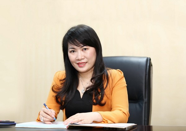 'Người mới' của Eximbank lẫy lừng đến đâu? Bà Lương Thị Cẩm Tú vừa trúng cử vào HĐQT Eximbank