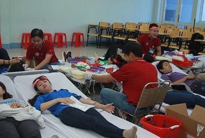 TPHCM lo thiếu máu vì dịch do virus corona TPHCM lo thiếu máu do người dân sợ virus corona