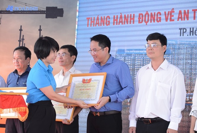 TPHCM hưởng ứng tháng hành động về an toàn vệ sinh lao động ngành xây dựng TPHCM hưởng ứng tháng hành động về an toàn vệ sinh lao động ngành xây dựng