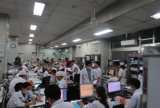 1 tháng xảy ra 2 sự cố nghiêm trọng, bệnh viện Chợ Rẫy bị Bộ ‘tuýt còi’ 1 tháng xảy ra 2 sự cố nghiêm trọng, bệnh viện Chợ Rẫy bị Bộ ‘tuýt còi’