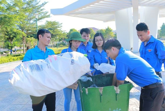 Chính sách cho thanh niên sinh viên tai nạn khi tình nguyện Bí thư thứ nhất T.Ư Đoàn Lê Quốc Phong khẳng định mong muốn các hoạt động tình nguyện sẽ không xảy ra những trường hợp này.