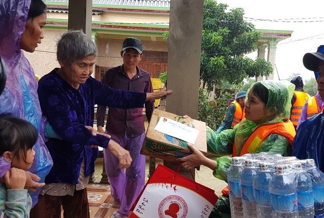 T.Ư Đoàn kêu gọi thanh niên 'San sẻ yêu thương cùng miền Trung' T.Ư Đoàn kêu gọi thanh niên 'San sẻ yêu thương cùng miền Trung'