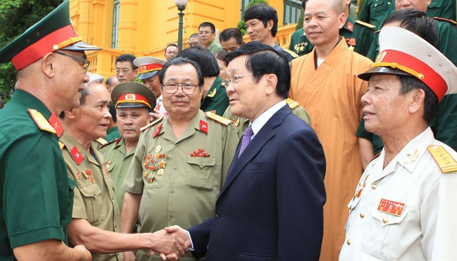 Chủ tịch nước gặp các cựu chiến binh Sư đoàn 356 Chủ tịch nước Trương Tấn Sang gặp các cựu chiến binh sư đoàn 356
