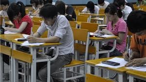 Bắt đầu thi thử tốt nghiệp trực tuyến miễn phí 8 môn Ảnh minh họa
