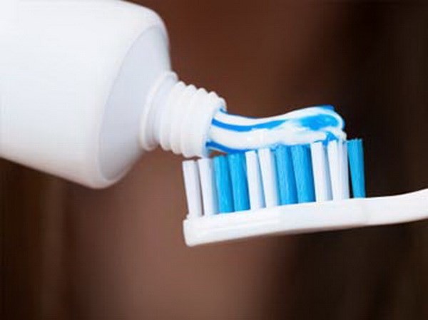 Kem đánh răng chứa chất có thể gây hại tinh trùng Kem đánh răng chứa chất có thể gây hại tinh trùng