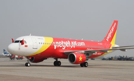 Khống chế hành khách gây rối trên máy bay Khống chế hành khách gây rối trên máy bay