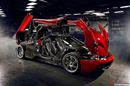 100 siêu xe Pagani Huayra bán hết khi mới 'ra lò' Siêu xe Pagani Huayra đang trở thành món hàng hot đối với các tín đồ mê tốc độ