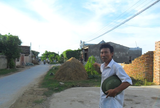 Nộp tiền mua đất gần 10 năm vẫn chưa được cấp sổ đỏ Ông Đỗ Văn Cảo đã nộp tiền mua mua mảnh đất gần 10 năm nay, nhưng vẫn chưa có sổ đỏ. Ảnh: Phạm Nhài