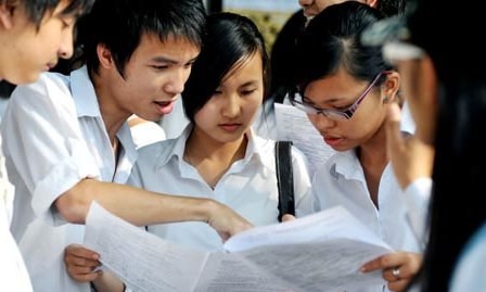 ĐH Thương Mại lấy điểm chuẩn từ 17,5 đến 27 ĐH Thương Mại lấy điểm chuẩn từ 17,5 đến 27