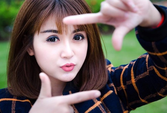 Những cô giáo xinh đẹp đốn tim cộng đồng mạng năm 2016 Cô giáo Tiểu học xinh như thiên thần