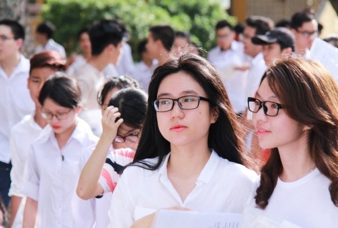 Lưu ý vàng xét tuyển bổ sung: Không nên 'bỏ trứng vào một giỏ' Lưu ý vàng xét tuyển bổ sung: Không nên 'bỏ trứng vào một giỏ'