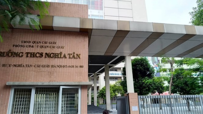 Tin hot giáo dục: Học sinh bị bỏng phải nhập viện vì nghịch cồn Tin hot giáo dục: Học sinh bị bỏng phải nhập viện vì nghịch cồn