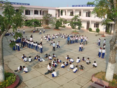 Một học sinh lớp 4 tử vong bất thường trong giờ ra chơi Một học sinh lớp 4 tử vong bất thường trong giờ ra chơi