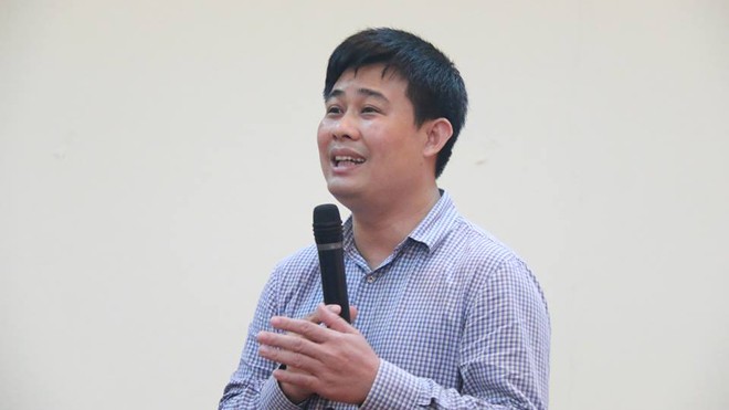 Bộ GD&ĐT tiết lộ mới nhất về đề thi THPT quốc gia 2018 Ông Sái Công Hồng trả lời trong cuộc họp báo sáng 27/4
