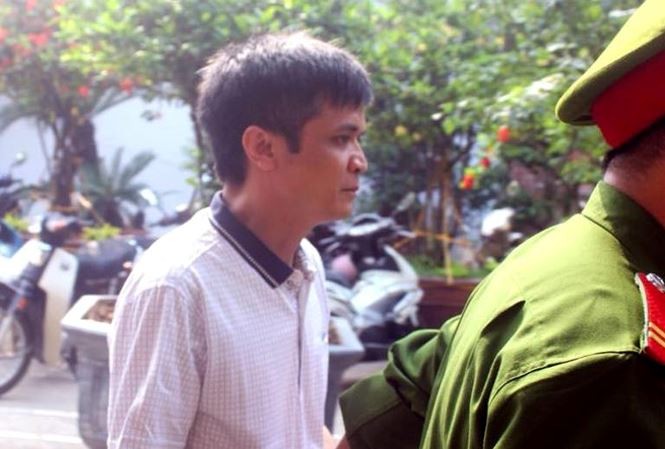 Tin nóng giáo dục: Bản án cho thầy giáo dâm ô hàng loạt nữ sinh Nguyễn Đình Lê (SN 1974) – giáo viên trường Tiểu học An Thượng A (Hoài Đức) án 6 năm tù về tội “Dâm ô đối với người dưới 16 tuổi.