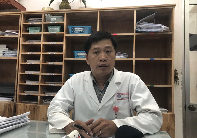Nổ tàu cá ở Lý Sơn: 8 nạn nhân qua nguy kịch, 1 người phải cưa chân BS.CK II Nguyễn Thành Trung - Phó Giám đốc Bệnh viện đa khoa Đà Nẵng thông tin tình hình sức khoẻ bệnh nhân liên quan vụ nổ tàu cá ở Lý Sơn