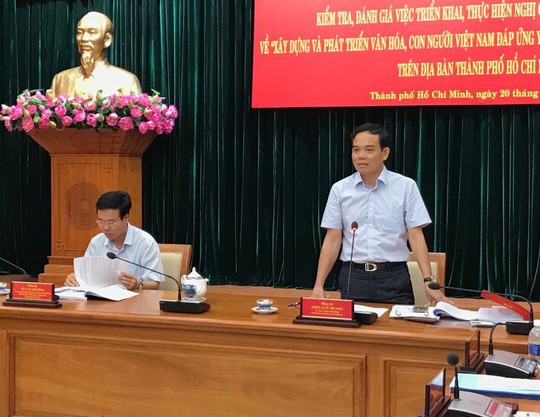 Phó Bí thư Thường trực Thành ủy TP HCM Trần Lưu Quang nói về ma túy ở TP Ủy viên Trung ương Đảng, Phó Bí thư Thường trực Thành ủy TP HCM Trần Lưu Quang phát biểu tại buổi làm việc