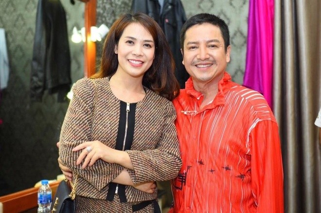 NSƯT Chí Trung lần hiếm hoi nhắc tên bạn gái kém 17 tuổi Hình ảnh Chí Trung chụp cùng bạn gái.