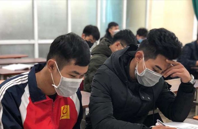 Nhiều trường đại học tiếp tục cho sinh viên nghỉ học Nhiều trường đại học tiếp tục cho sinh viên nghỉ học
