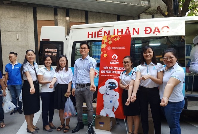 Chủ Nhật Đỏ vượt tiến độ kế hoạch 4.439 đơn vị máu Công ty Quốc Huy Anh tổ chức hiến máu hưởng ứng Chủ Nhật Đỏ tại trụ sở ở TPHCM ngay trước Tết Canh Tý.