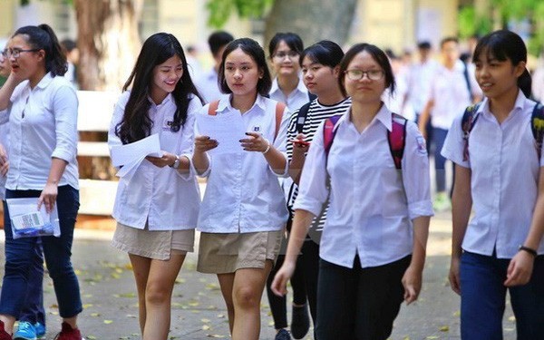 TS Lê Thống Nhất nói gì về đề xuất chia nhỏ nghỉ hè của Chủ tịch Hà Nội? TS Lê Thống Nhất nói gì về đề xuất chia nhỏ nghỉ hè của Chủ tịch Hà Nội?