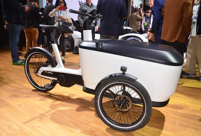 Volkswagen ra mắt 'xích lô điện' Cargo chuyên chở hàng 'Xích lô điện' Volkswagen Cargo.