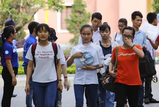 Làm tròn điểm trắc nghiệm có lợi cho thí sinh Thí sinh dự thi THPT quốc gia 2015 tại Hà Nội