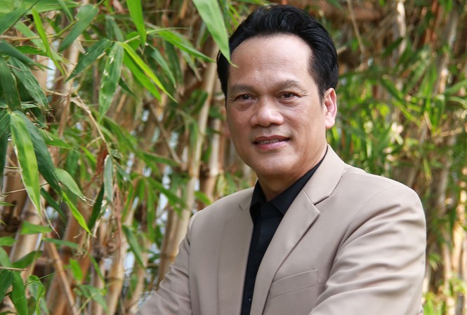 Chân dung nghệ sĩ Hồ Tú và con đường bền bỉ với nghệ thuật Nghệ sĩ đa tài Hồ Tú.