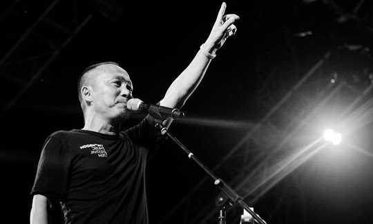 Nhạc sĩ Quốc Trung kêu gọi giới nghệ sĩ ‘tẩy chay’ Minh Béo Nhạc sĩ Quốc Trung.