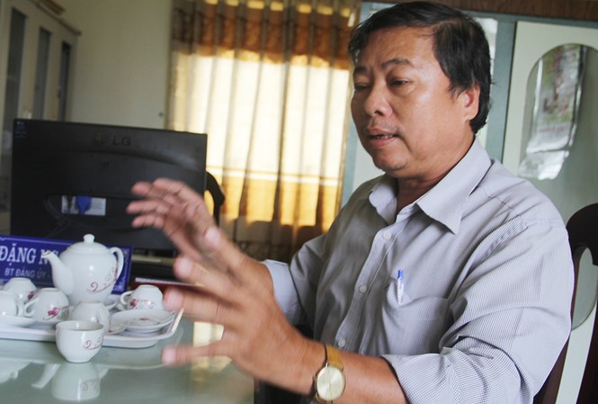 Bí thư thị trấn xin nộp lại Huy chương kháng chiến Ông Đặng Ngọc Dũng.