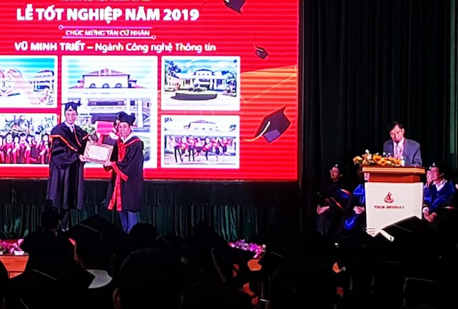 Chương trình đào tạo làm việc tại Nhật chi phí 0 đồng của Đại học Yersin Trao bằng tốt nghiệp cho sinh viên Đại học Yersin Đà Lạt