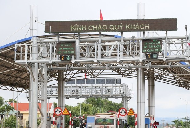 Chỉ đi 5km vẫn đóng phí BOT: Vì sao người dân đồng ý? Trạm thu giá BOT Quang Đức tại thị xã Buôn Hồ