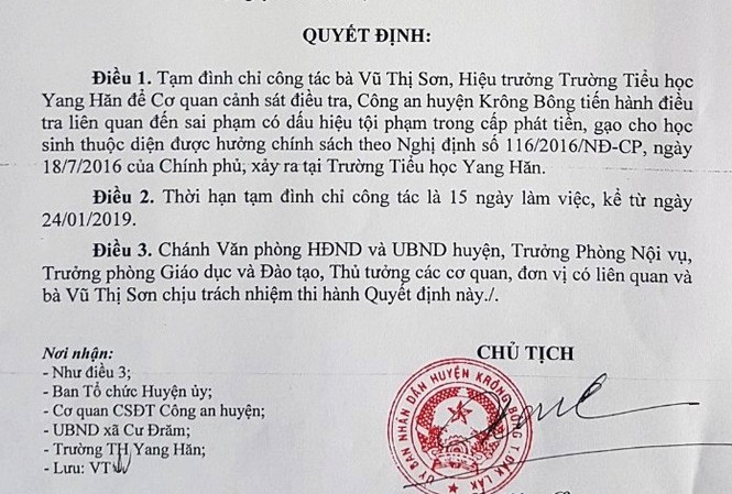 Vụ hiệu trưởng xén tiền trợ cấp của học sinh: Có dấu hiệu tội phạm Quyết định tạm đình chỉ công tác đối với bà Sơn