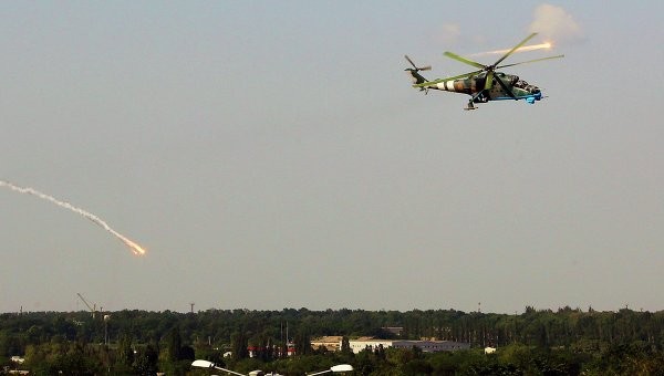 Ukraine mở cuộc tấn công, Donetsk râm ran tiếng súng Ukraine mở cuộc tấn công, Donetsk râm ran tiếng súng
