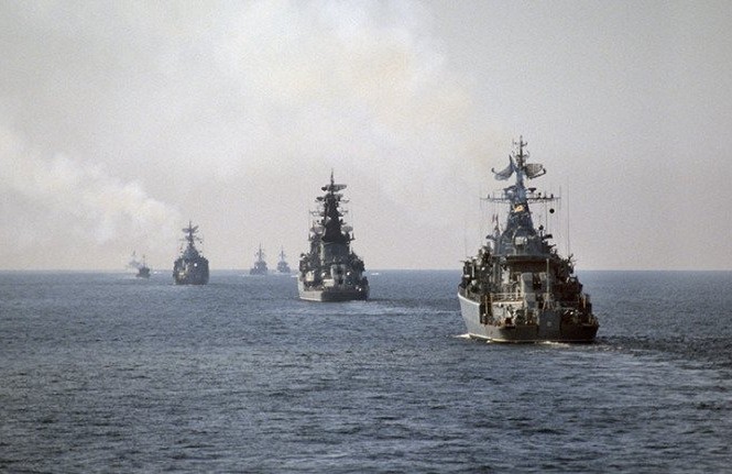 Nga điều động 24 tàu chiến tập trận ‘trả đũa NATO’ Nga điều động 24 tàu chiến tập trận ‘trả đũa NATO’