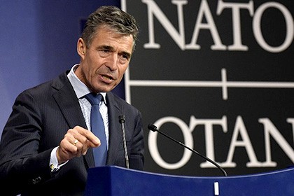 NATO tiếp tục ngừng hợp tác với Nga Tổng thư ký NATO Anders Fogh Rasmussen