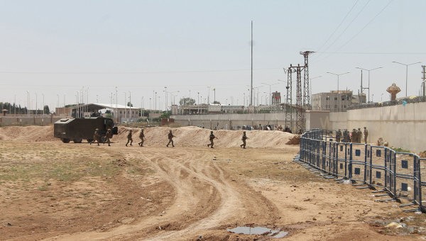 Quân đội Syria tiến sát biên giới Thổ Nhĩ Kỳ Quân đội Syria có những thắng lợi quan trọng trong những tuần gần đây. Ảnh: Sputnik