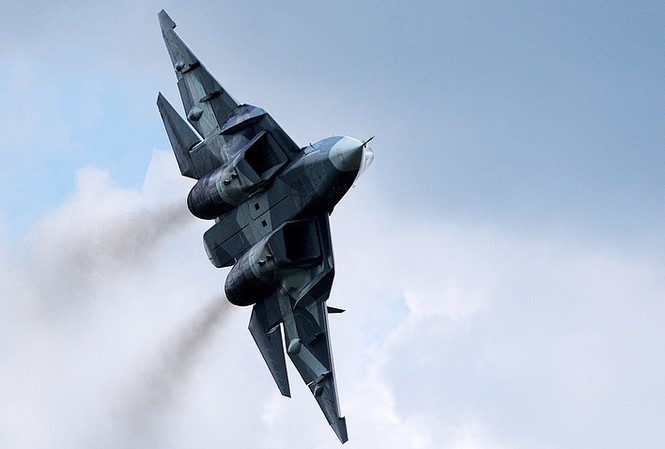 Vì sao Nga giảm số lượng đặt mua siêu tiêm kích T-50? Ảnh: Tass