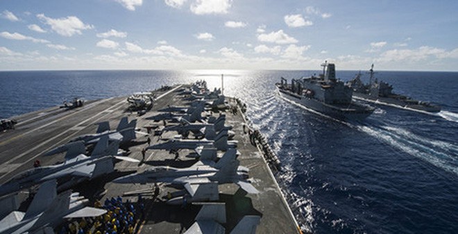 Bộ trưởng Quốc phòng Iran: ‘Mỹ nên rời Vịnh Ba Tư’ Ảnh: US Navy