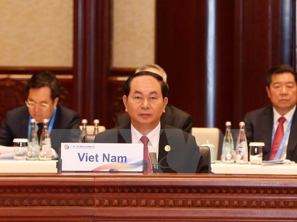 Diễn đàn cấp cao hợp tác quốc tế về ‘Vành đai và Con đường’ Chủ tịch nước Trần Đại Quang dự và phát biểu tại Phiên họp bàn tròn thứ nhất của Diễn đàn cấp cao hợp tác “Vành đai và Con đường”. (Ảnh: Nhan Sáng/TTXVN)