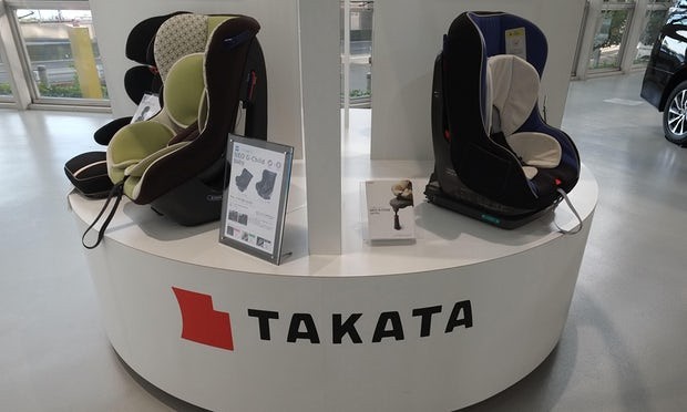 Cái kết cay đắng của ‘người khổng lồ’ phụ tùng xe hơi Takata Giao dịch cổ phiếu của Takata đã bị đình chỉ hoạt động vào thời điểm mở cửa thị trường chứng khoán hôm thứ Hai sau một tuần biến động lớn. Ảnh: Getty Images