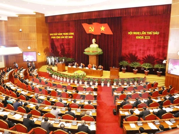 Ngày làm việc thứ hai Hội nghị Trung ương sáu khóa XII Quang cảnh khai mạc Hội nghị. (Ảnh: Phương Hoa/TXVN)